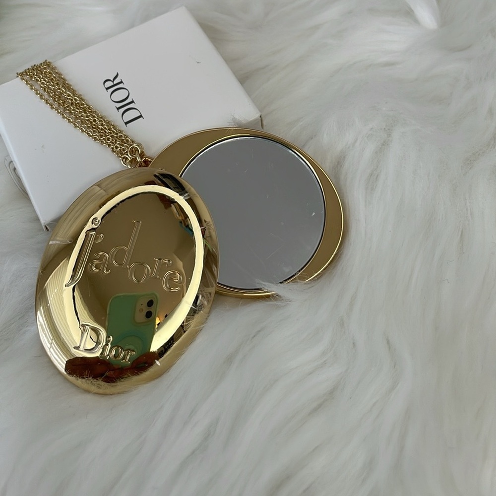 Dior J'adore Gold Compact Mirror - Picture 6 of 9